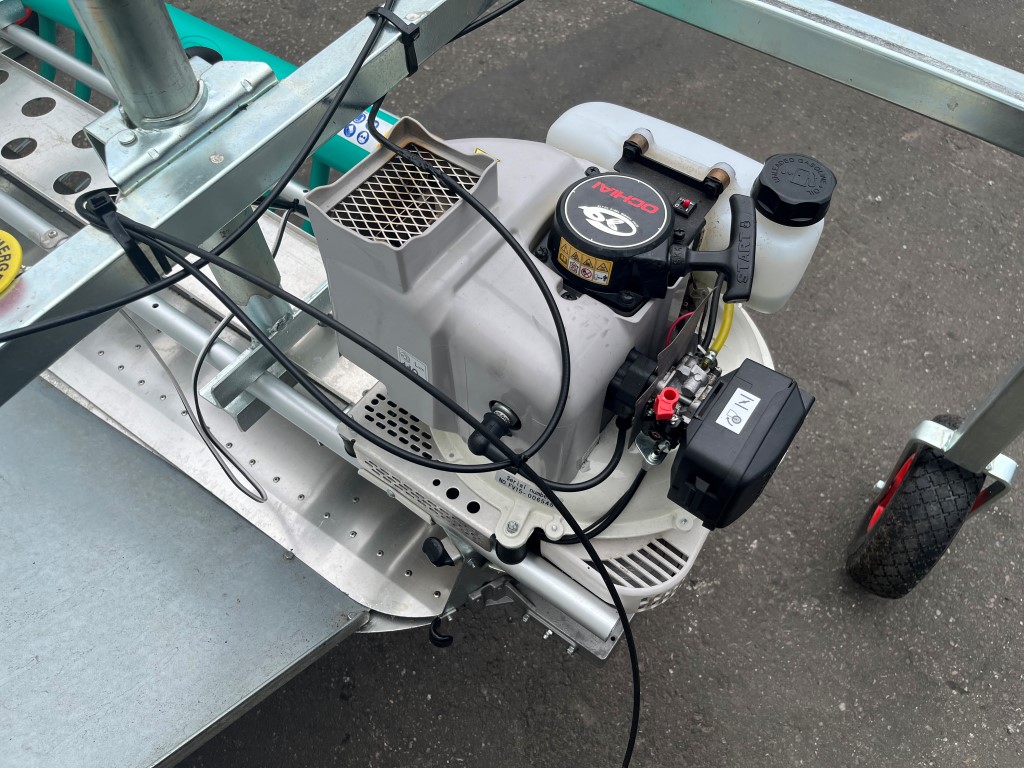 Horti Hands Eazycut pruning machine