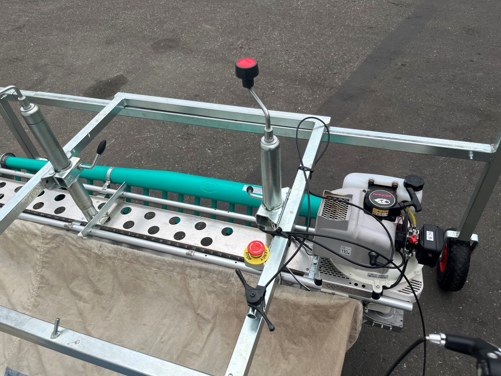 Horti Hands Eazycut pruning machine