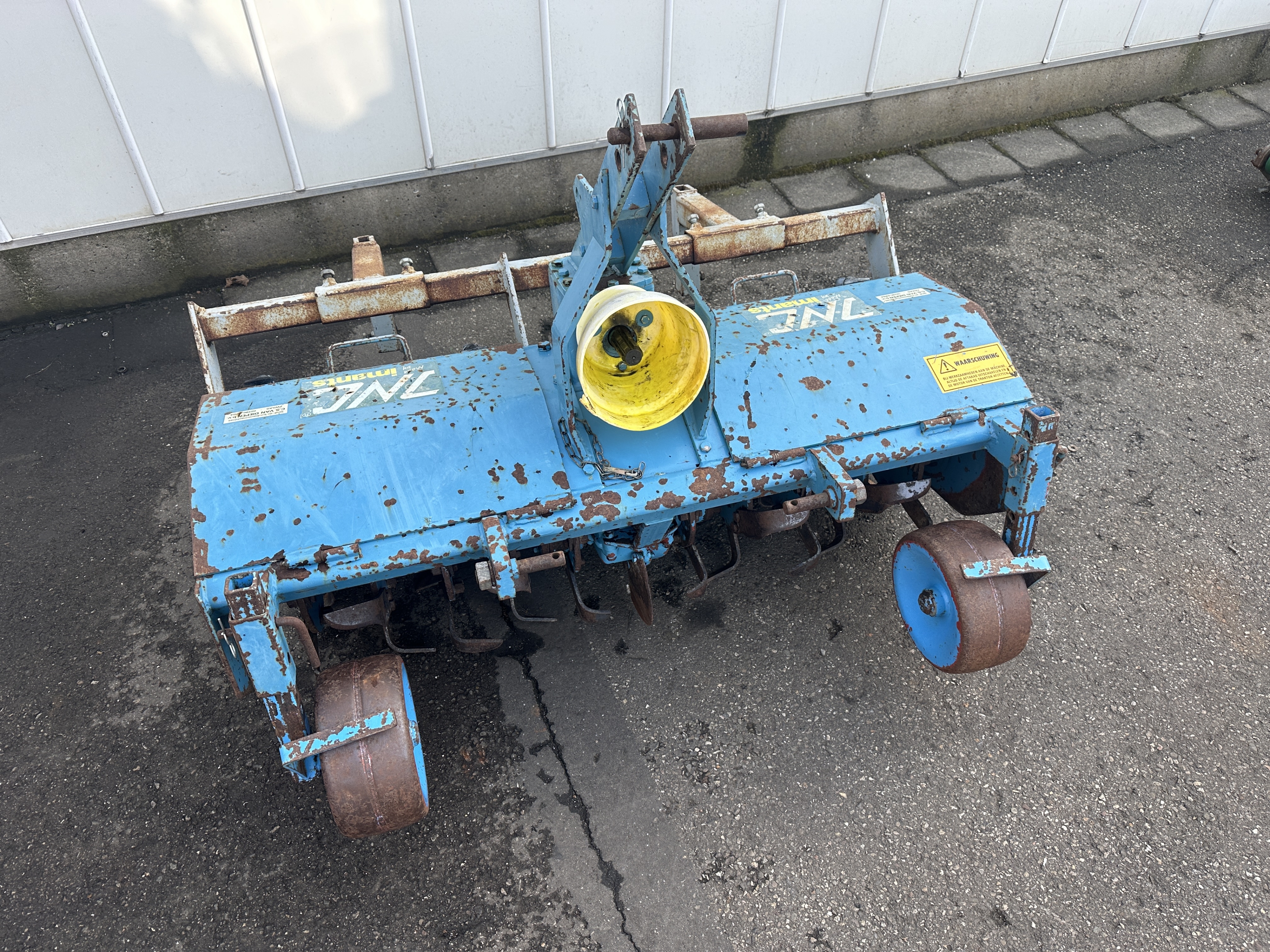 Imants 135