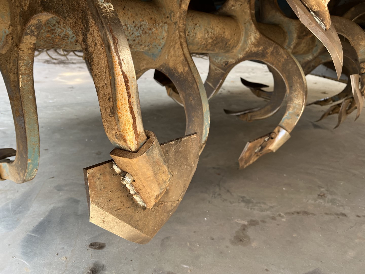 ����� �������������� 47SX300DRH