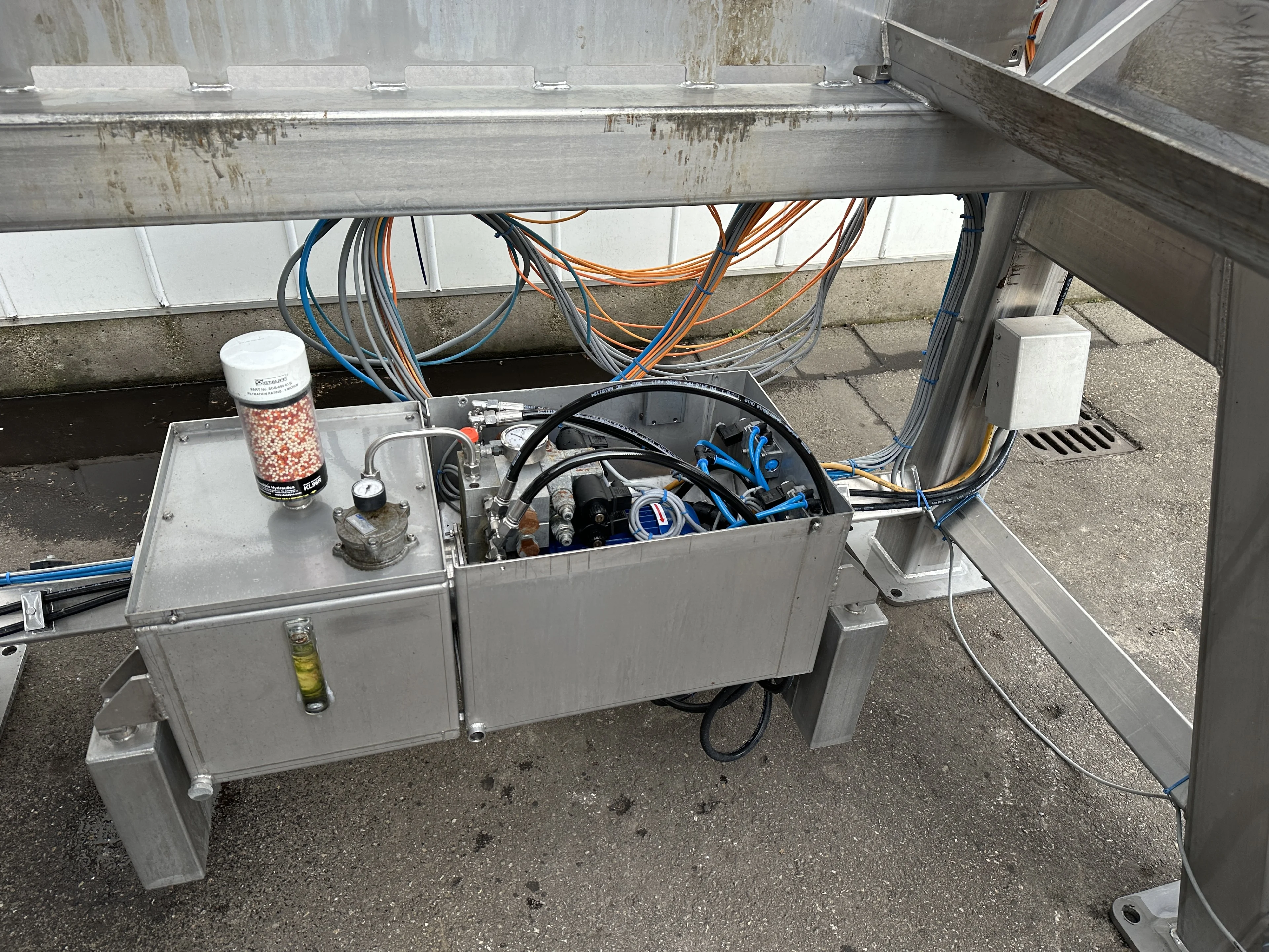 Innotec Systems kistenkantelaar Roestvrij staal • Duijndam Machines