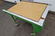 Inspection conveyor