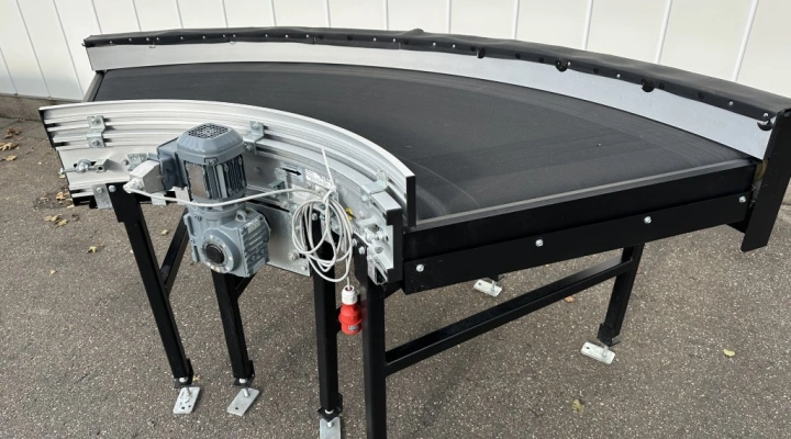 Interroll curved conveyor 90 Ø width 90 cm