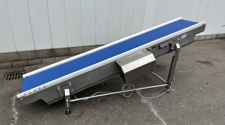 IntOCon elevator incline conveyor stainless steel 295 x 47 cm