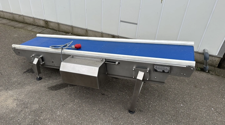 IntOCon vlakke transportband elevator 250 x 45 cm
