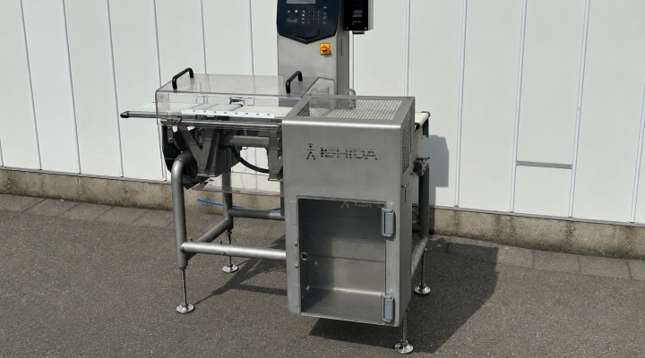 Ishida DACS-G-S015-24-SS-I-S check weigher with discharge blower