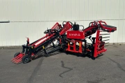 J.J. Broch ARCO-S-2 garlic harvester 2 rows