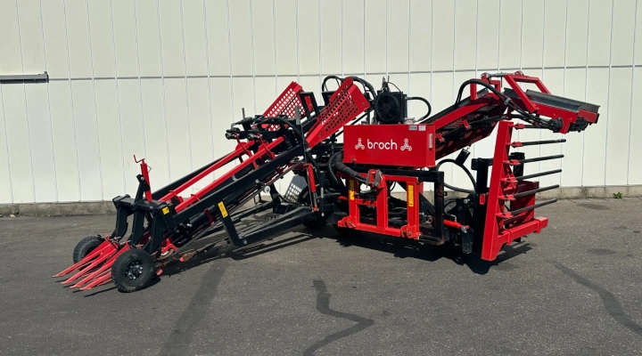 J.J. Broch ARCO-S-2 garlic harvester 2 rows