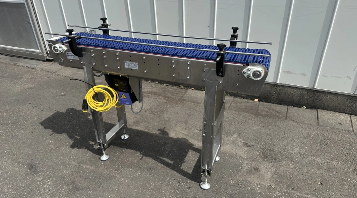 Janssen Technical Solutions conveyor stainless steel with modular conveyor 155 x 26,5 cm