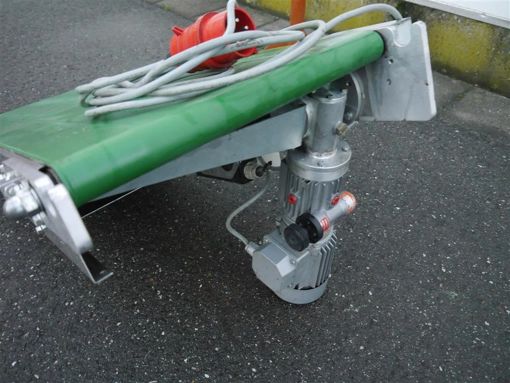 Javo conveyor 110 cm x 40 cm with adjustable speed • Duijndam Machines