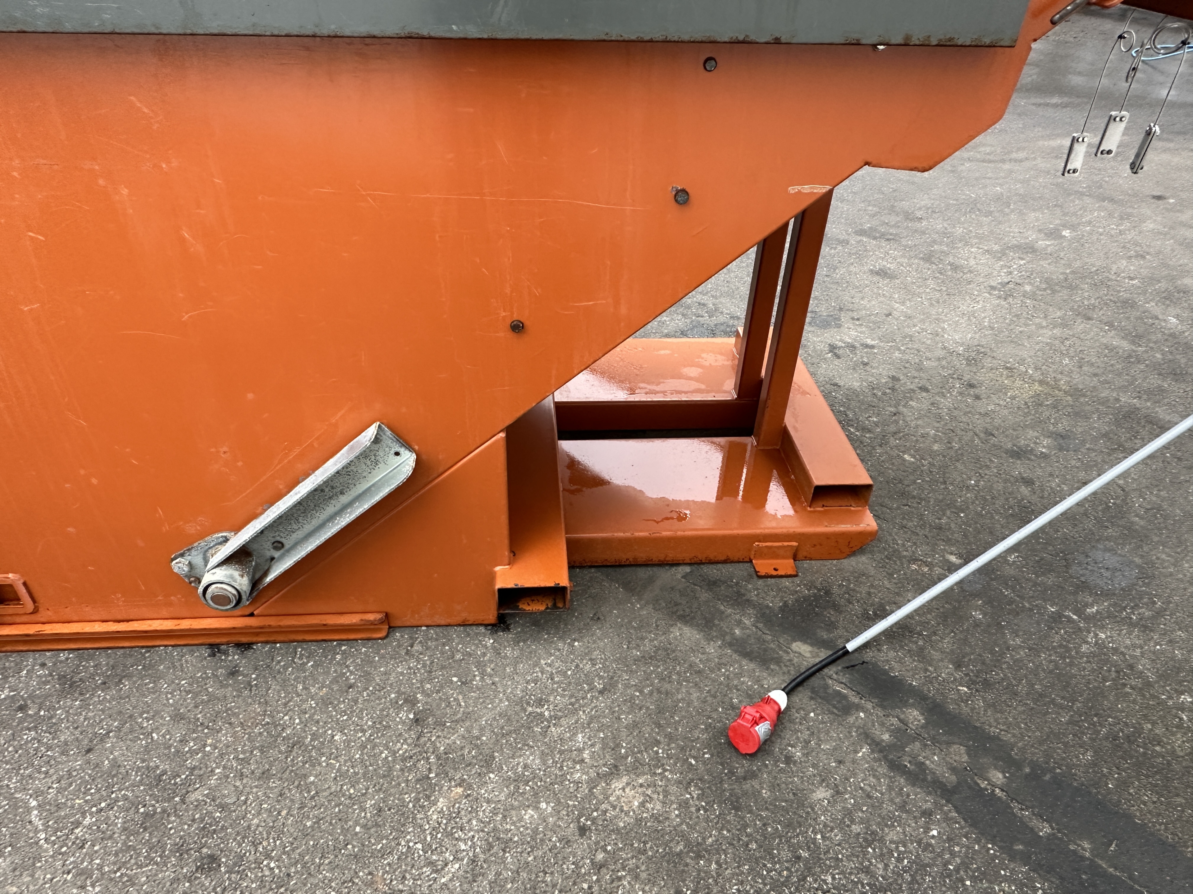 Javo Big Bale Breaker - ������� ���� ��� ������� �����