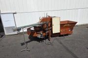 Javo Optima with Pneumatic LPO potdispenser and ejection