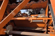 Javo Optima with Pneumatic LPO potdispenser and ejection