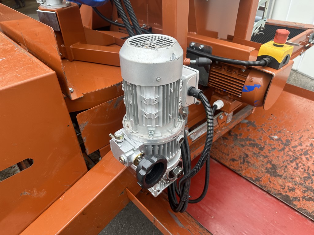 Javo Rotofill ����������� ������ ������
