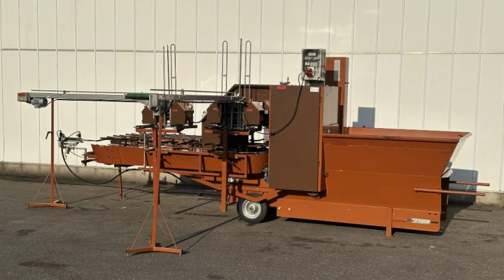 Javo Super Mega with double pneumatic potdispenser