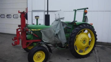 Tracteur John Deere 1030