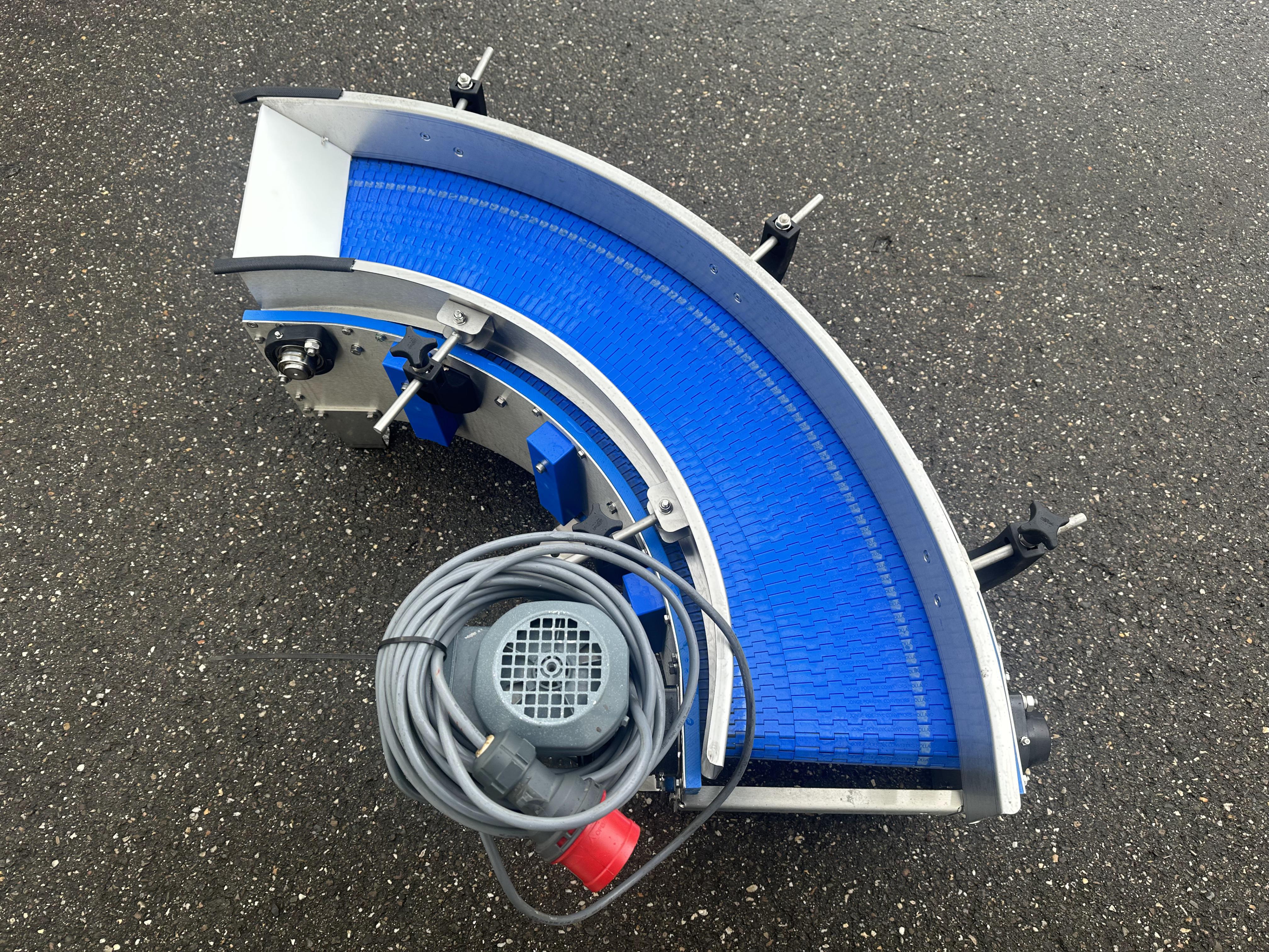 ��������� �������� Jonge Poerink 90�