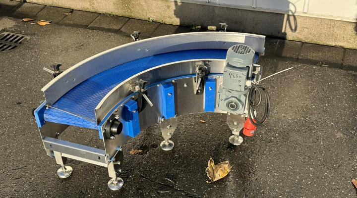 Jonge Poerink Puma curved conveyor 90° width 30 cm