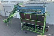 Kerian roller grader with bunker