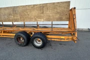 Keulmac tipping trailer for havesting in 4 big crates