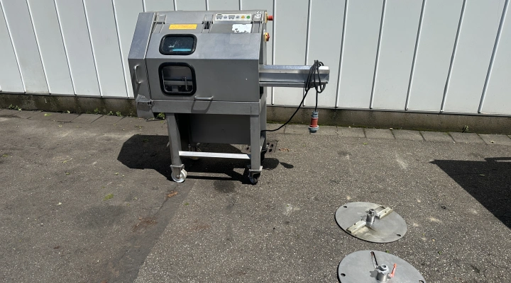 Kronen GS-10 cutting machine