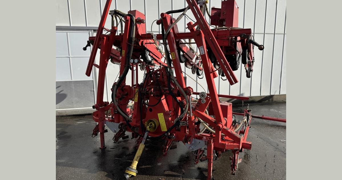 Kverneland Accord Miniair S pneumatic sowing machine 12 rows ...