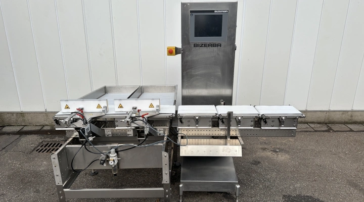 Bizerba CWDmaxx check weigher with pushers