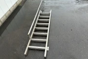 Stainless steel staircase/ladder with handrail
