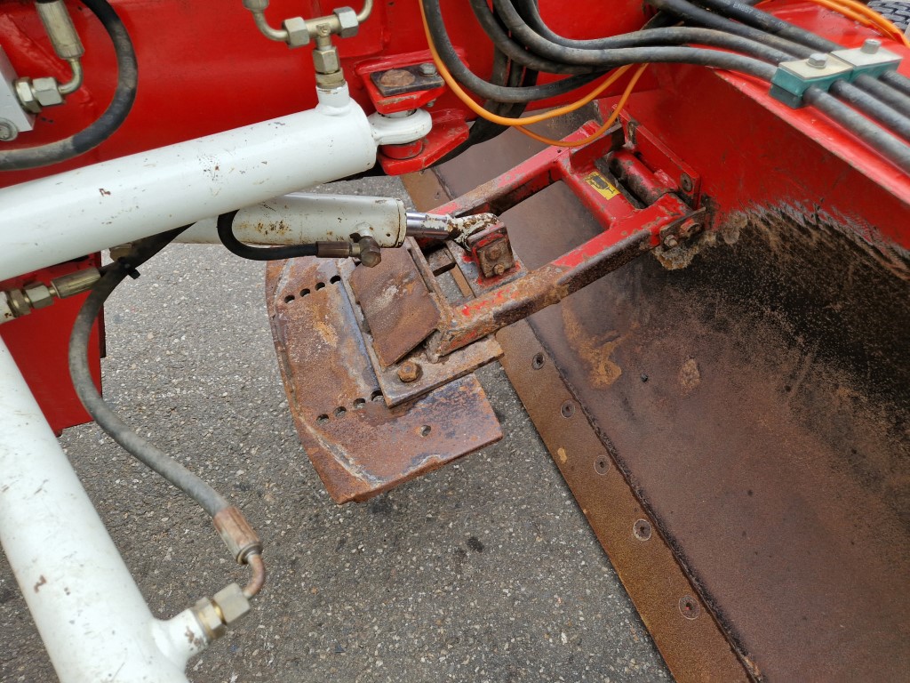 ������� Landini REX 85 F � ������������� SBO