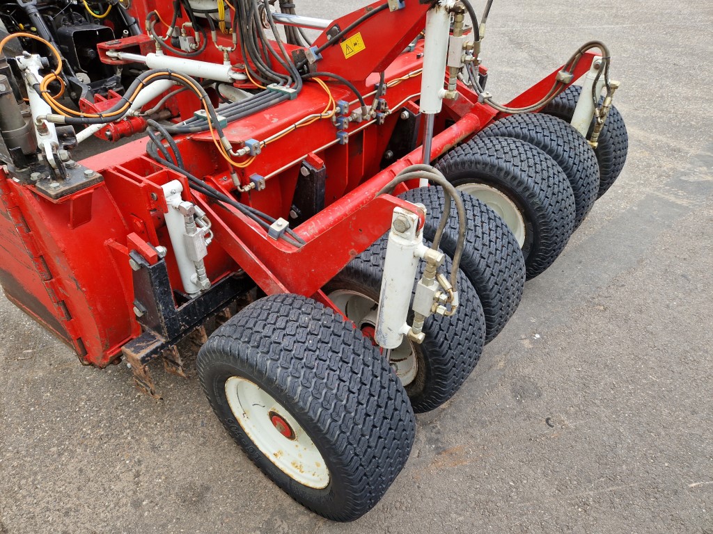 ������� Landini REX 85 F � ������������� SBO