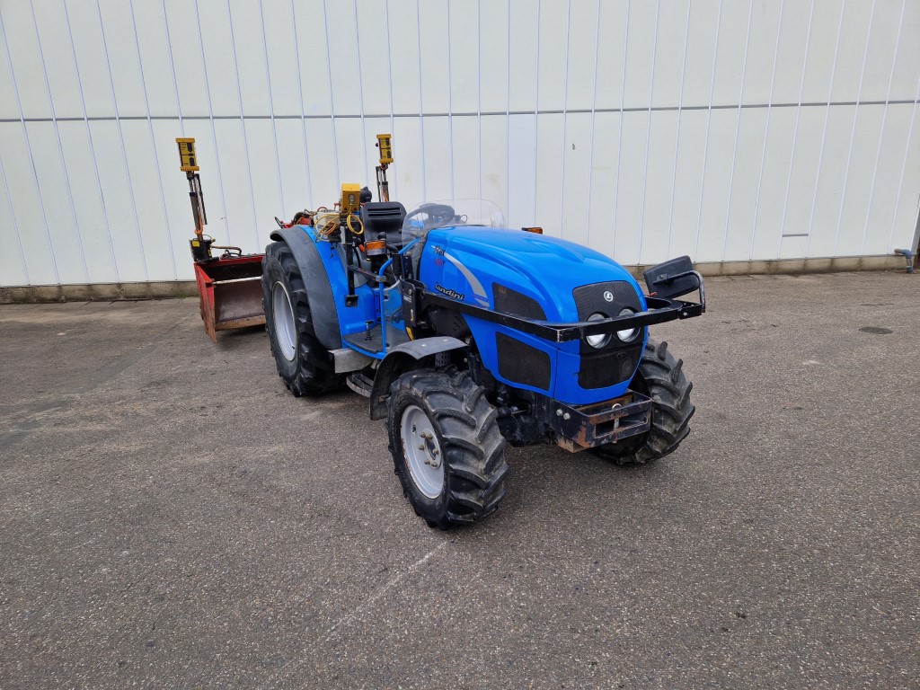 ������� Landini REX 85 F � ������������� SBO