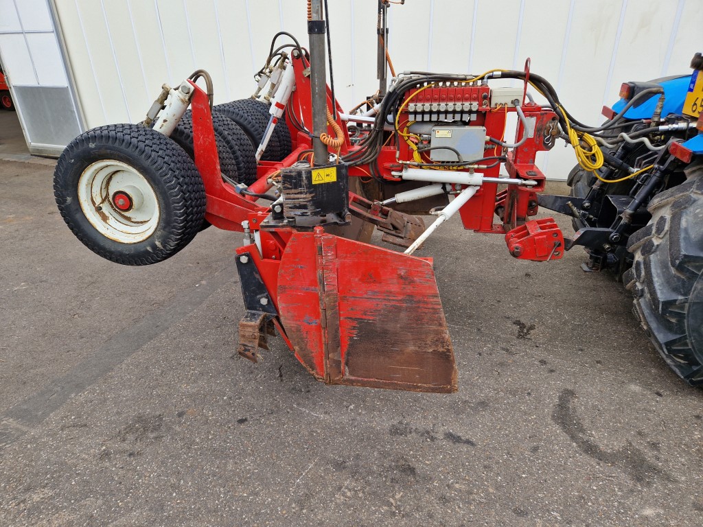 ������� Landini REX 85 F � ������������� SBO