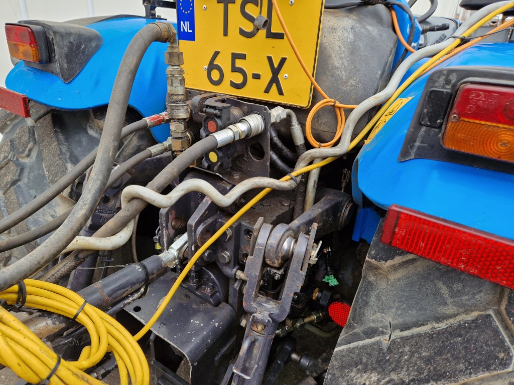 ������� Landini REX 85 F � ������������� SBO