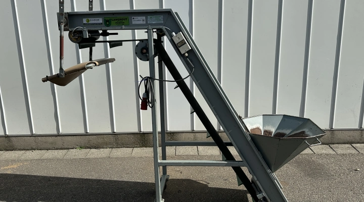 Langhout KVB 40 box filler with fall breaker