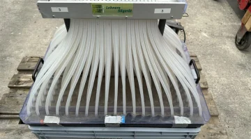 Lehners Handsämaschine für Schalen mit 285 Zellen