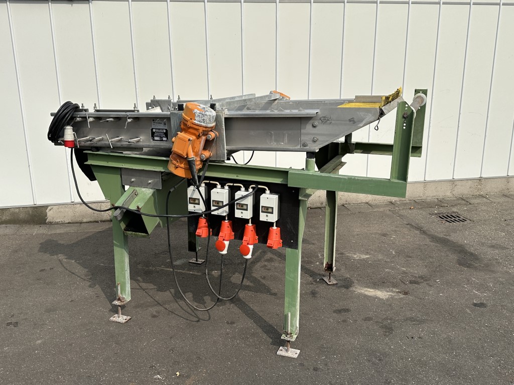 Schneider LS1000/3 �����a ��� ���������� �� ����� Schneider ��� ������ � �������