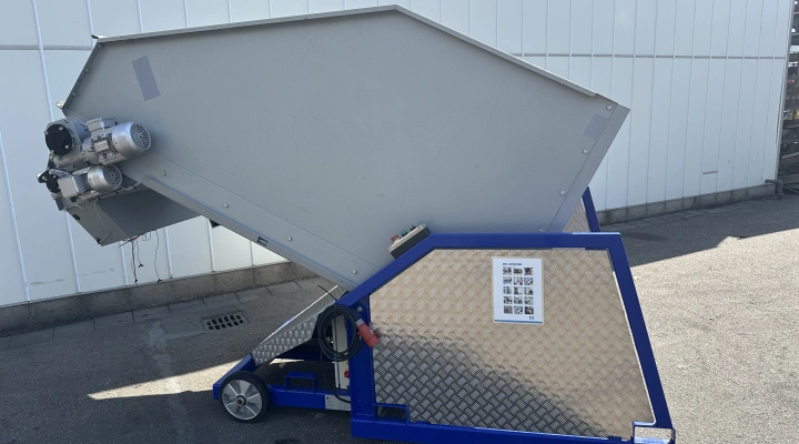 Logitec DB40 doseerbunker (big-bale) met woeler