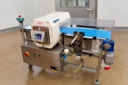 Loma Lock Inspection Systems MET 30+ metal detector with pusher