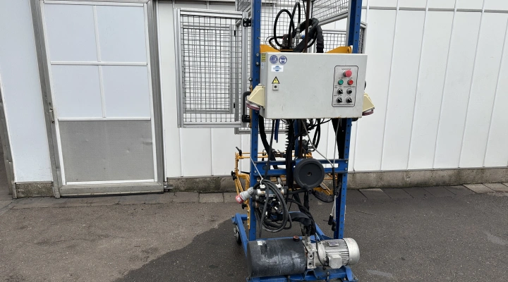 Lommers pruning machine