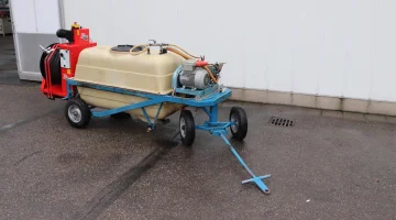 Vagon de pulverizare Maasmond de 600 litri cu furtun electric