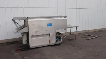 Mafo 230SN industrial tray and cratewasher