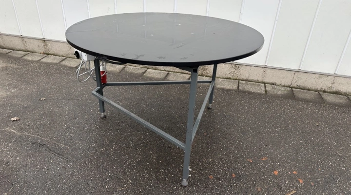 Manter RT130 turntable 130 cm