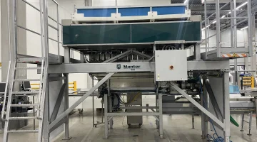 Manter VP16000 weighing machine with 3 elevators and dosing conveyors