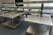 Martin Stolze Combi conveyor production and packaging line with 8 Marco work tables with scales