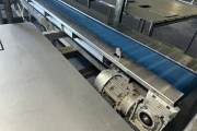 Martin Stolze Combi conveyor production and packaging line with 8 Marco work tables with scales