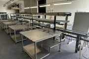 Martin Stolze Combi conveyor production and packaging line with 8 Marco work tables with scales