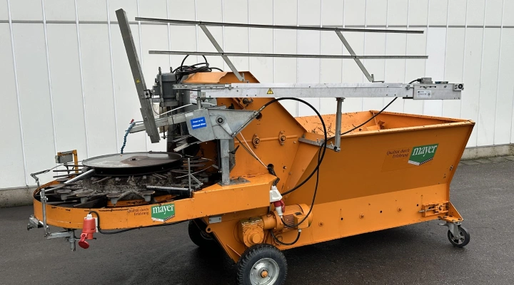 Mayer 1010 oppotmachine met potinzetter en afzetter