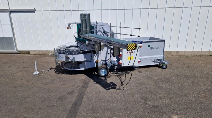 Mayer 2400 potting machine