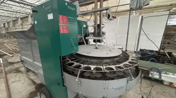 Mayer 2400 Машина для набивки горшков торфом для двойных горшков