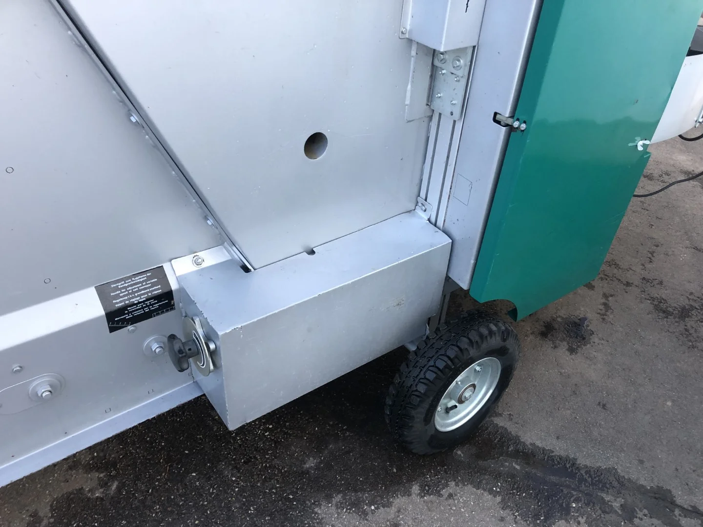 Mayer 2400 Potting machine with dispenser • Duijndam Machines